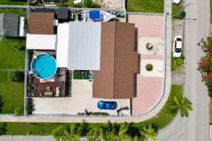 25305 SW 124th Ct, Homestead, FL 33032 - Photo 3