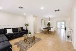 25305 SW 124th Ct, Homestead, FL 33032 - Photo 7