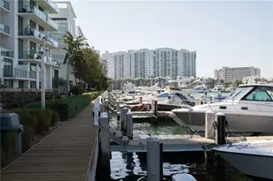 7928 East Dr, North Bay Village, FL 33141 - Photo 17