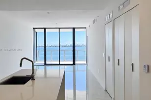 700 NE 24th St, Miami, FL 33137 - Photo 5