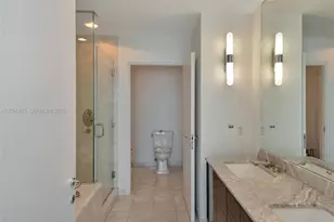 50 South Pointe Dr, Miami Beach, FL 33139 - Photo 31