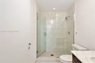 50 South Pointe Dr, Miami Beach, FL 33139 - Photo 43