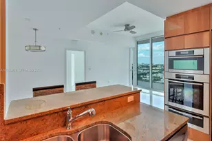 50 South Pointe Dr, Miami Beach, FL 33139 - Photo 19