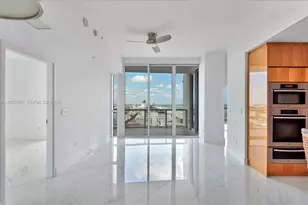 50 South Pointe Dr, Miami Beach, FL 33139 - Photo 11