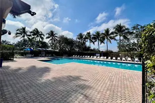 1387 Barcelona Way, Weston, FL 33327 - Photo 23