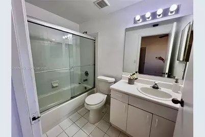 1387 Barcelona Way #3-26, Weston, FL 33327 - Photo 17