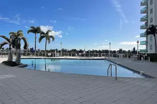 7900 Harbor Island Dr, North Bay Village, FL 33141 - Photo 17