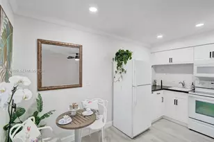 1808 NE 11th Ave, Fort Lauderdale, FL 33305 - Photo 1