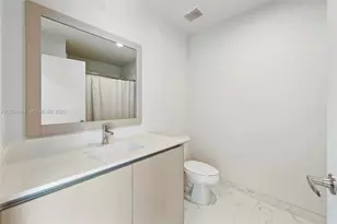 2505 NE 193rd St, Miami, FL 33180 - Photo 15