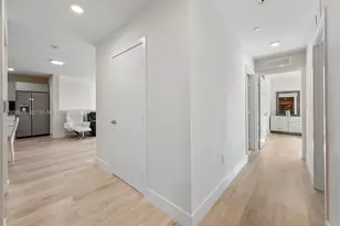 2505 NE 193rd St, Miami, FL 33180 - Photo 11