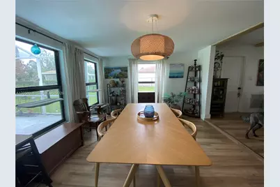 1401 SE Arenson Ln, Port Saint Lucie, FL 34952 - Photo 5