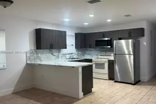684 NW 14th St, Florida City, FL 33034 - Photo 13