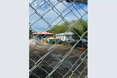 684 NW 14th St, Florida City, FL 33034 - Photo 7