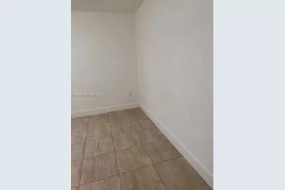 684 NW 14th St, Florida City, FL 33034 - Photo 27