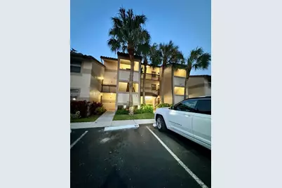 9945 Nob Hill Ct #9945, Sunrise, FL 33351 - Photo 15