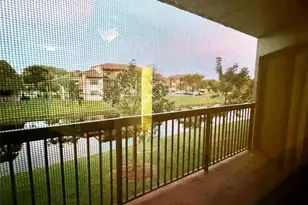 9945 Nob Hill Ct, Sunrise, FL 33351 - Photo 3
