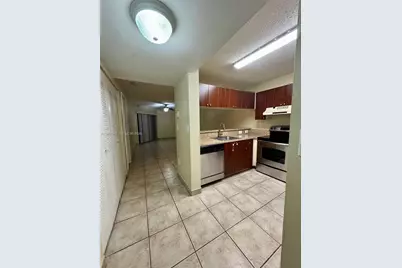 9945 Nob Hill Ct #9945, Sunrise, FL 33351 - Photo 9