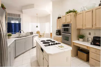 5111 NW 104th Ave, Coral Springs, FL 33076 - Photo 11