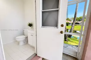 5111 NW 104th Ave, Coral Springs, FL 33076 - Photo 25