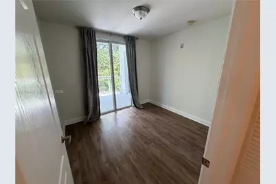 652 NE 63rd St #404, Miami, FL 33138 - Photo 9