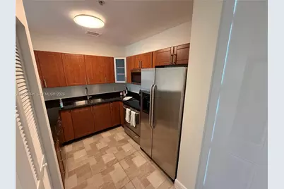 652 NE 63rd St #404, Miami, FL 33138 - Photo 3