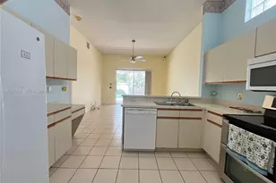 10854 Limeberry Dr, Cooper City, FL 33026 - Photo 21