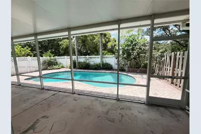 10854 Limeberry Dr, Cooper City, FL 33026 - Photo 5