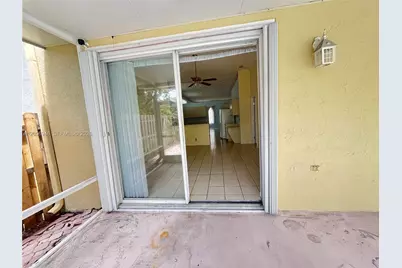 10854 Limeberry Dr, Cooper City, FL 33026 - Photo 11