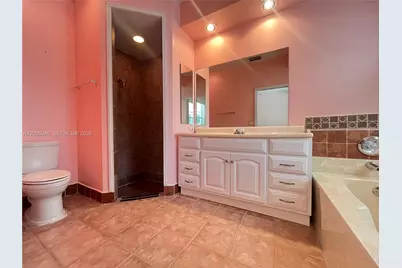 10854 Limeberry Dr, Cooper City, FL 33026 - Photo 41