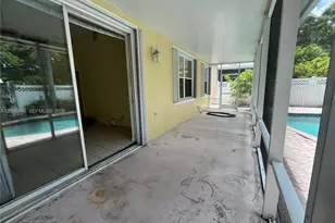 10854 Limeberry Dr, Cooper City, FL 33026 - Photo 15