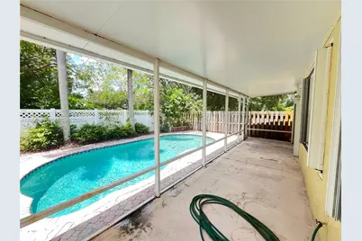 10854 Limeberry Dr, Cooper City, FL 33026 - Photo 9