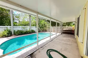 10854 Limeberry Dr, Cooper City, FL 33026 - Photo 9