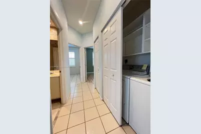 10854 Limeberry Dr, Cooper City, FL 33026 - Photo 31