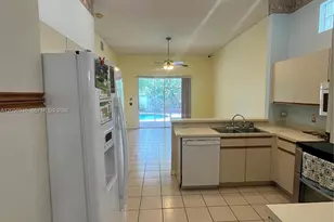 10854 Limeberry Dr, Cooper City, FL 33026 - Photo 43