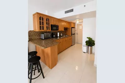 19201 Collins Ave #1025, Sunny Isles Beach, FL 33160 - Photo 1