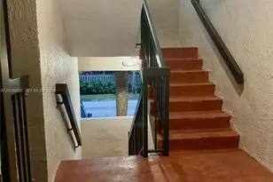 9945 Nob Hill Ct, Sunrise, FL 33351 - Photo 15