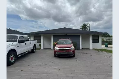 634 NW 12th St, Florida City, FL 33034 - Photo 5