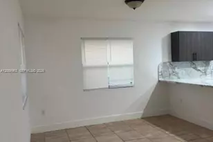 634 NW 12th St, Florida City, FL 33034 - Photo 7