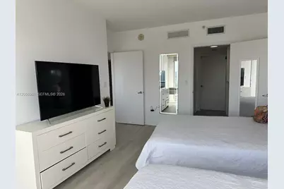 1750 N Bayshore Dr #2914, Miami, FL 33132 - Photo 9
