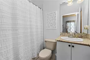 10720 NW 82nd Terrace, Doral, FL 33178 - Photo 21