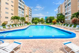 301 NE 14th Ave, Hallandale Beach, FL 33009 - Photo 1