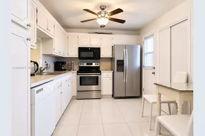 301 NE 14th Ave #507, Hallandale Beach, FL 33009 - Photo 9