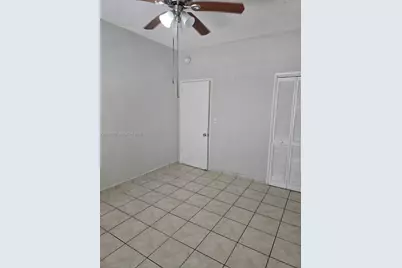 215 30th St #1, Miami Beach, FL 33140 - Photo 13