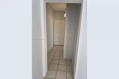 215 30th St #1, Miami Beach, FL 33140 - Photo 13
