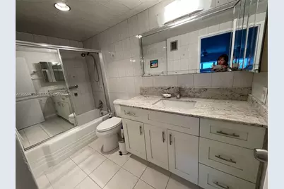 5825 Collins Ave #7B, Miami Beach, FL 33140 - Photo 5