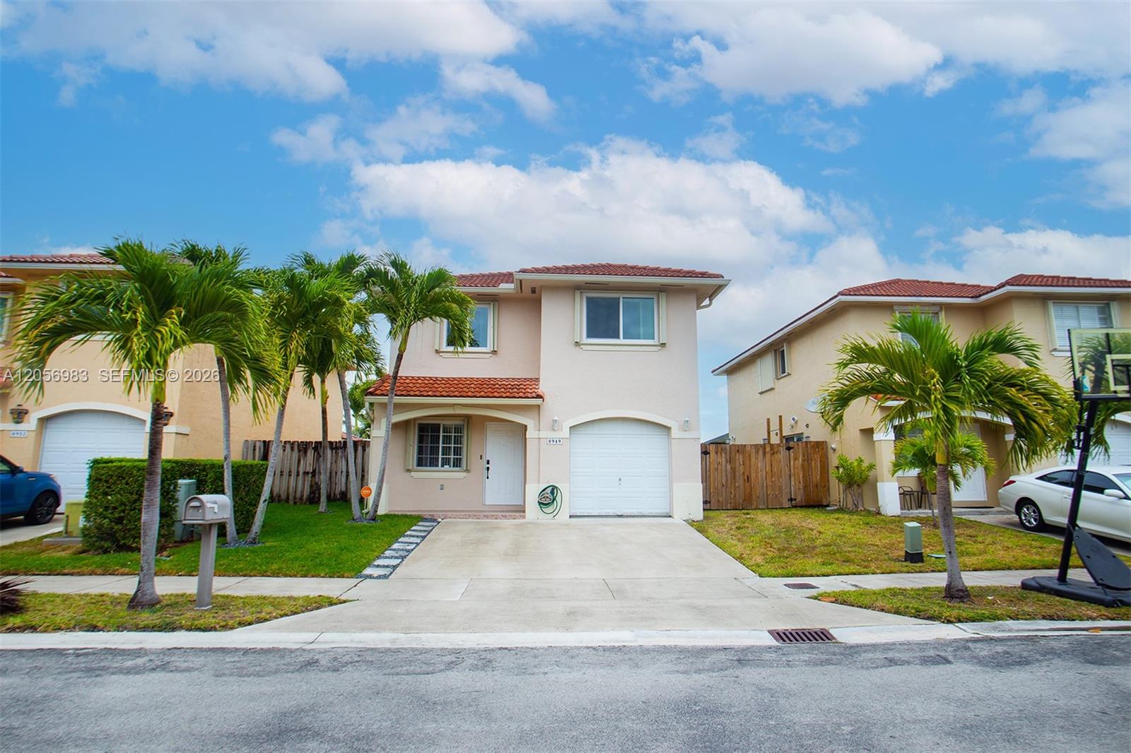8949 SW 214th St #8949 - 8949 SW 214th St #8949, Cutler Bay, FL 33189 Luxury Property | Jose Angel Pina