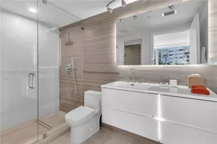 1331 Brickell Bay Dr, Miami, FL 33131 - Photo 23