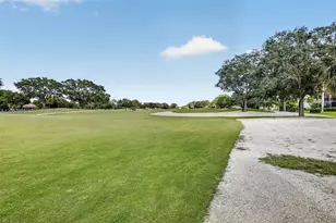 9050 Jacaranda Ln, Plantation, FL 33324 - Photo 45