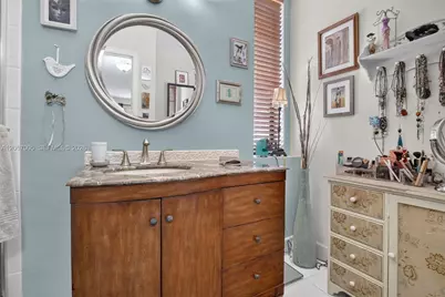 9050 Jacaranda Ln #3, Plantation, FL 33324 - Photo 39