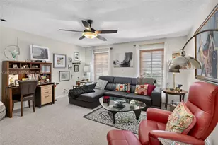 9050 Jacaranda Ln, Plantation, FL 33324 - Photo 27